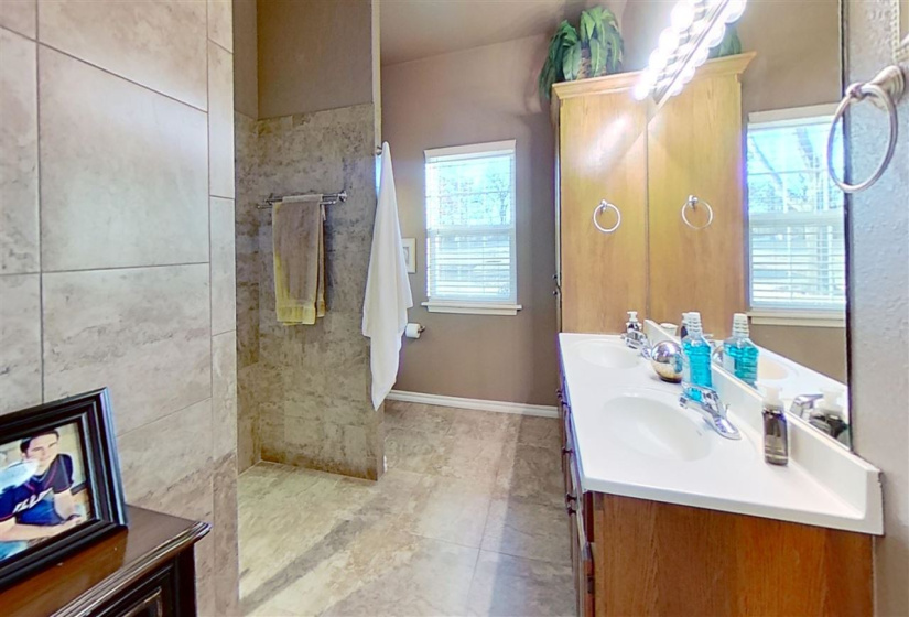 3 Bedrooms Bedrooms, 0 ,2 BathroomsBathrooms,Residential,Single Family,Fairway,1,133542