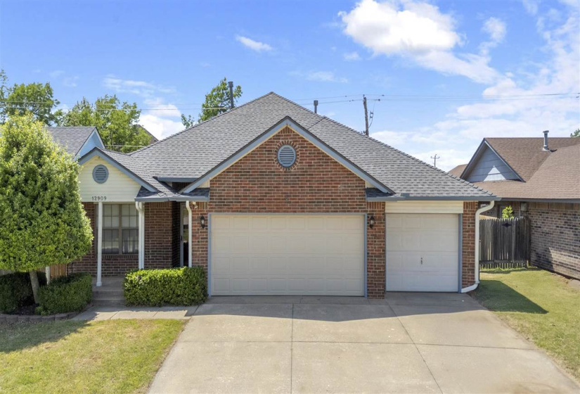 4 Bedrooms Bedrooms, 0 ,2 BathroomsBathrooms,Residential,Single Family,Brandon,1,133222