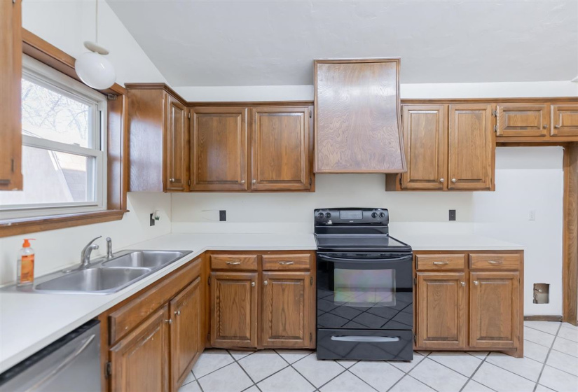 3 Bedrooms Bedrooms, 0 ,2 BathroomsBathrooms,Residential,Single Family,Manning,1,133548