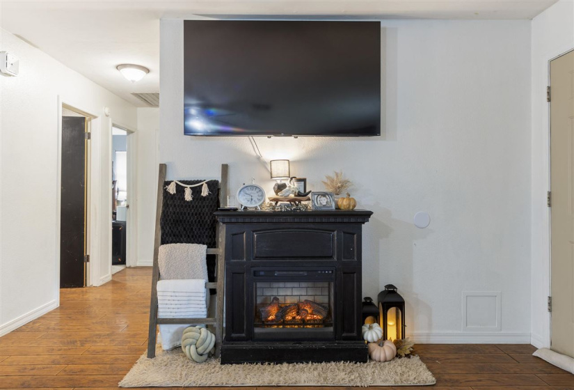 3 Bedrooms Bedrooms, 0 ,1 BathroomBathrooms,Residential,Single Family,Howerton,1,133549