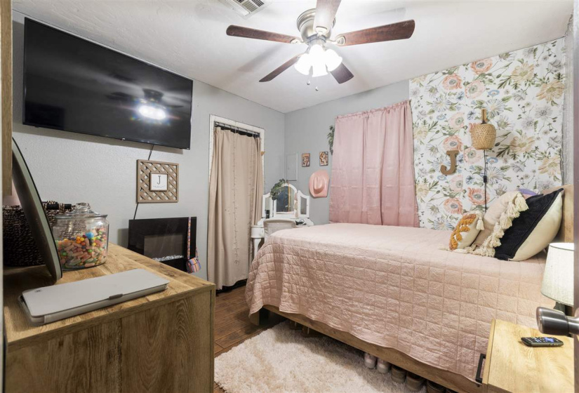 3 Bedrooms Bedrooms, 0 ,1 BathroomBathrooms,Residential,Single Family,Howerton,1,133549