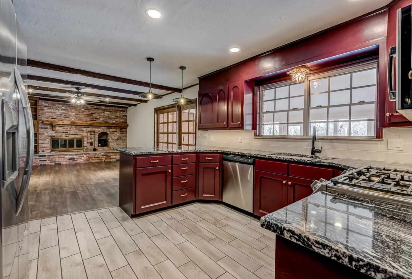 3 Bedrooms Bedrooms, 0 ,3 BathroomsBathrooms,Residential,Single Family,Wakefield,2,133557