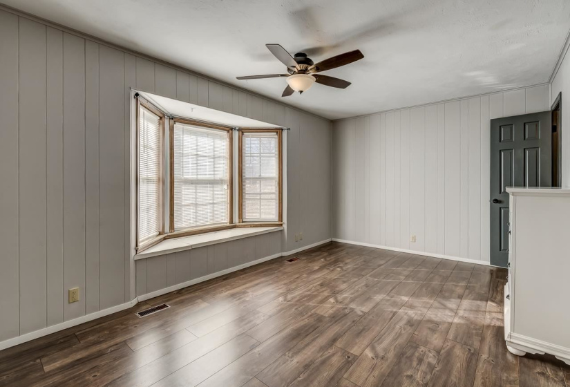 3 Bedrooms Bedrooms, 0 ,3 BathroomsBathrooms,Residential,Single Family,Wakefield,2,133557