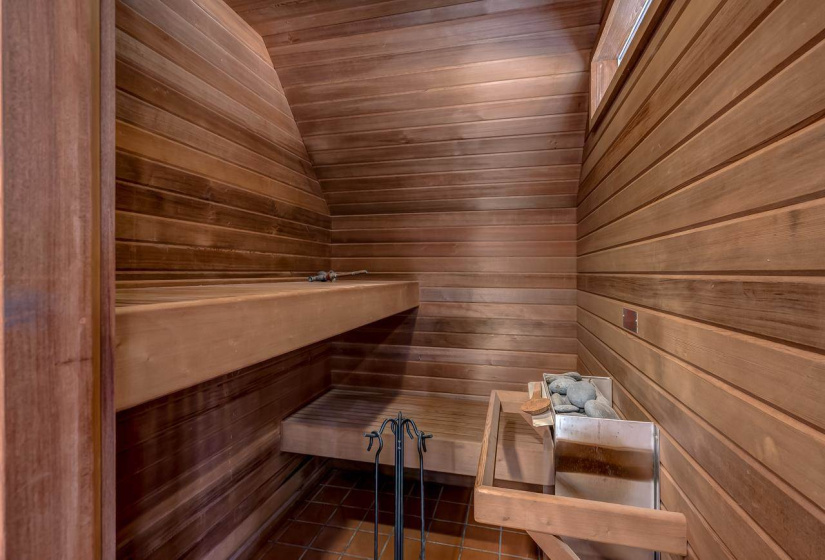 3 Bedrooms Bedrooms, 0 ,3 BathroomsBathrooms,Residential,Single Family,Wakefield,2,133557