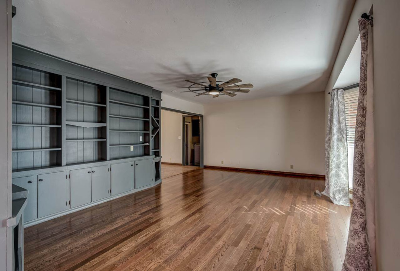 3 Bedrooms Bedrooms, 0 ,3 BathroomsBathrooms,Residential,Single Family,Wakefield,2,133557