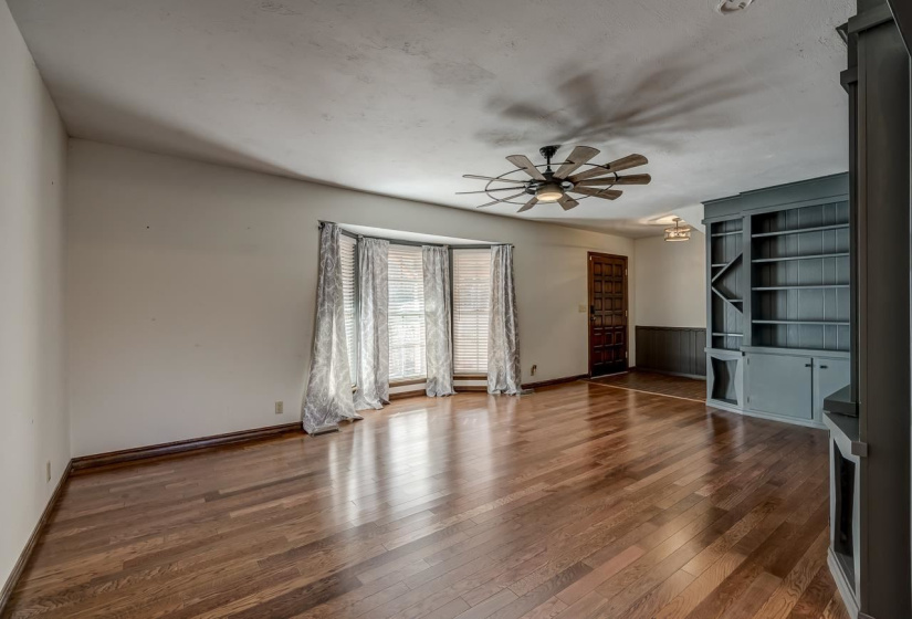 3 Bedrooms Bedrooms, 0 ,3 BathroomsBathrooms,Residential,Single Family,Wakefield,2,133557