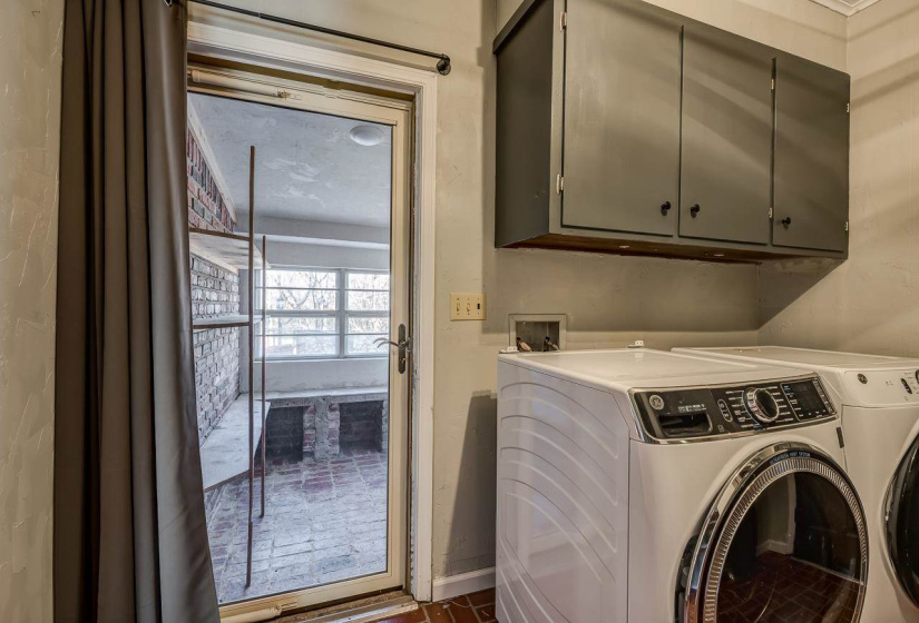 3 Bedrooms Bedrooms, 0 ,3 BathroomsBathrooms,Residential,Single Family,Wakefield,2,133557