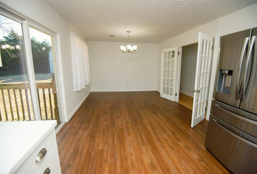 3 Bedrooms Bedrooms, 0 ,2 BathroomsBathrooms,Residential,Single Family,68th,1,133559