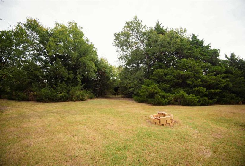 3 Bedrooms Bedrooms, 0 ,2 BathroomsBathrooms,Residential,Single Family,68th,1,133559