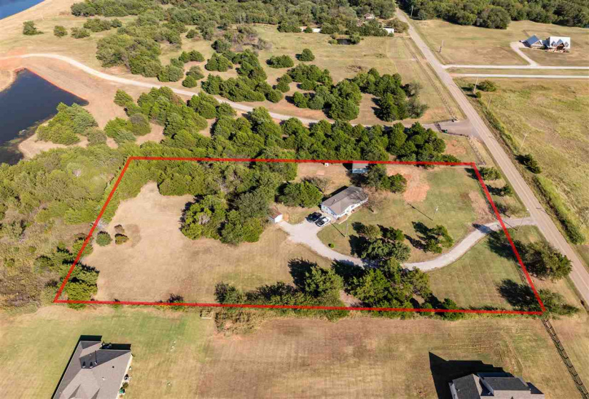 3 Bedrooms Bedrooms, 0 ,2 BathroomsBathrooms,Residential,Single Family,68th,1,133559