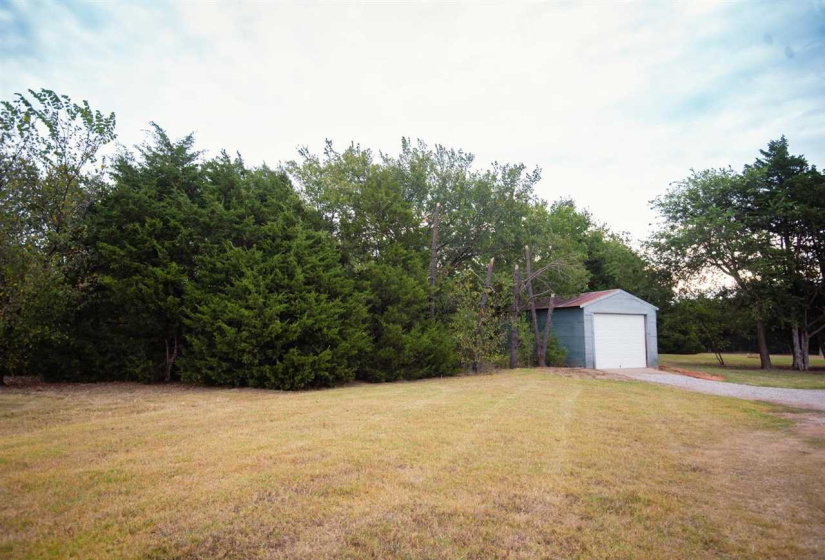 3 Bedrooms Bedrooms, 0 ,2 BathroomsBathrooms,Residential,Single Family,68th,1,133559