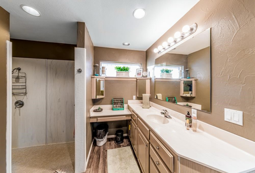 3 Bedrooms Bedrooms, 0 ,3 BathroomsBathrooms,Residential,Single Family,Brush Creek,1.5,133560