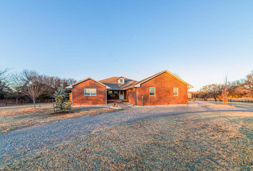 3 Bedrooms Bedrooms, 0 ,3 BathroomsBathrooms,Residential,Single Family,Brush Creek,1.5,133560