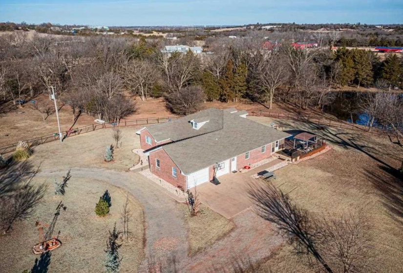 3 Bedrooms Bedrooms, 0 ,3 BathroomsBathrooms,Residential,Single Family,Brush Creek,1.5,133560