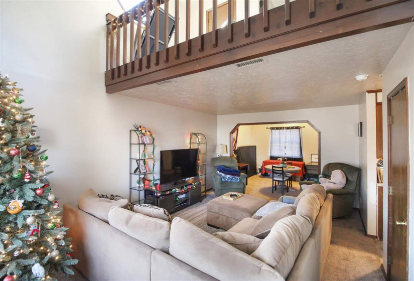 0 ,6 BathroomsBathrooms,Multi-family,Fourplex,Mockingbird,1,133562