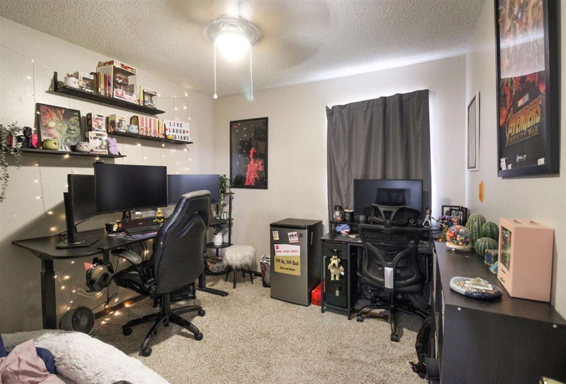 0 ,6 BathroomsBathrooms,Multi-family,Fourplex,Mockingbird,1,133562