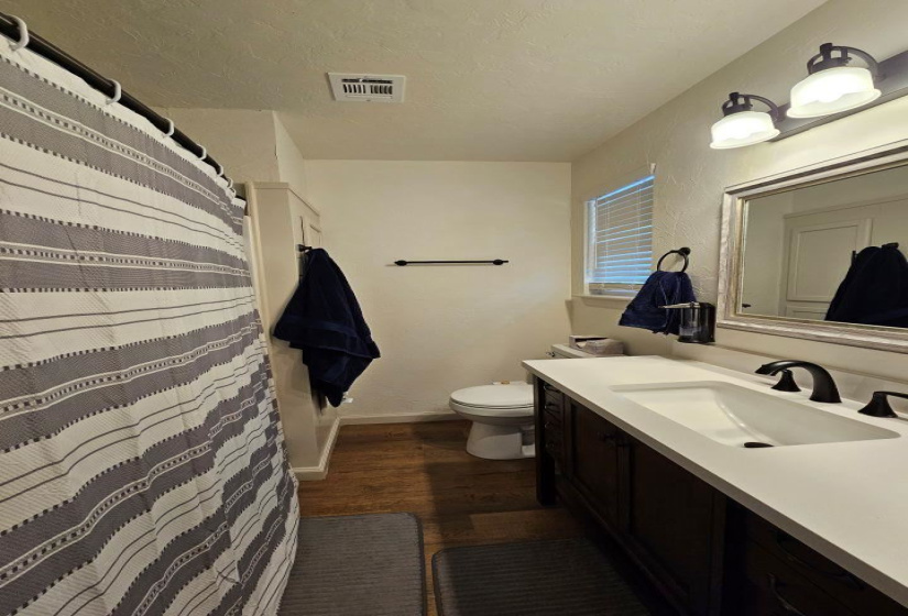 3 Bedrooms Bedrooms, 0 ,2 BathroomsBathrooms,Residential,Single Family,Burris,1,133563