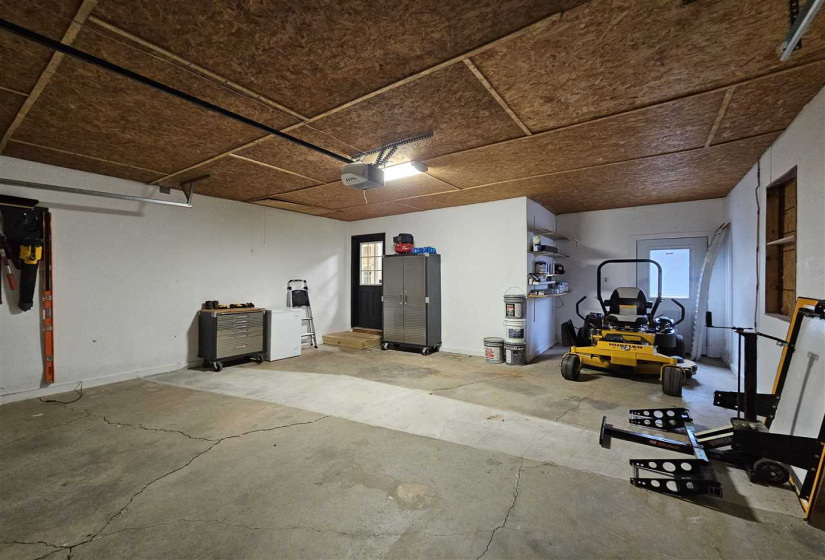 3 Bedrooms Bedrooms, 0 ,2 BathroomsBathrooms,Residential,Single Family,Burris,1,133563