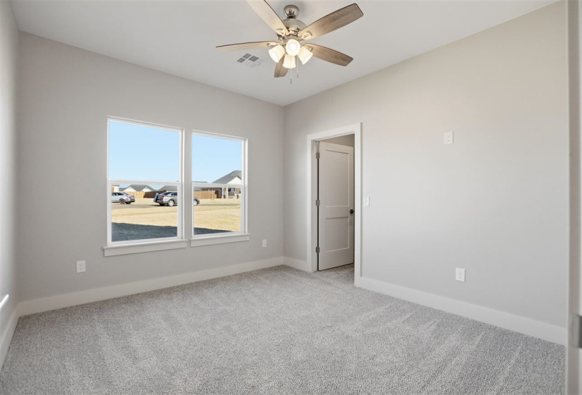 5 Bedrooms Bedrooms, 0 ,3 BathroomsBathrooms,Residential,Single Family,Moreland Ct,1,133564