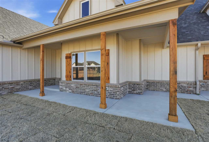 5 Bedrooms Bedrooms, 0 ,3 BathroomsBathrooms,Residential,Single Family,Moreland Ct,1,133564