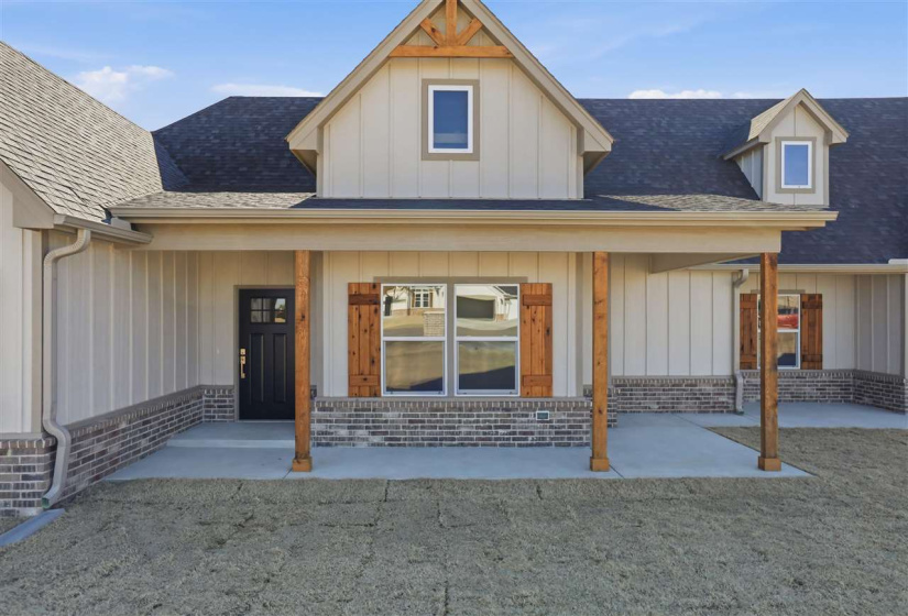 5 Bedrooms Bedrooms, 0 ,3 BathroomsBathrooms,Residential,Single Family,Moreland Ct,1,133564