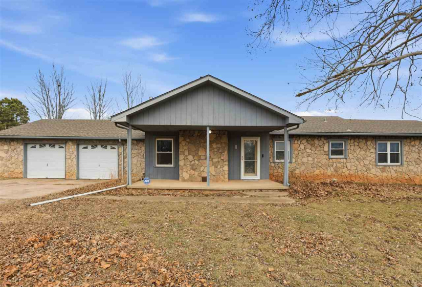 3 Bedrooms Bedrooms, 0 ,2 BathroomsBathrooms,Residential,Single Family,Lilly,1,133566