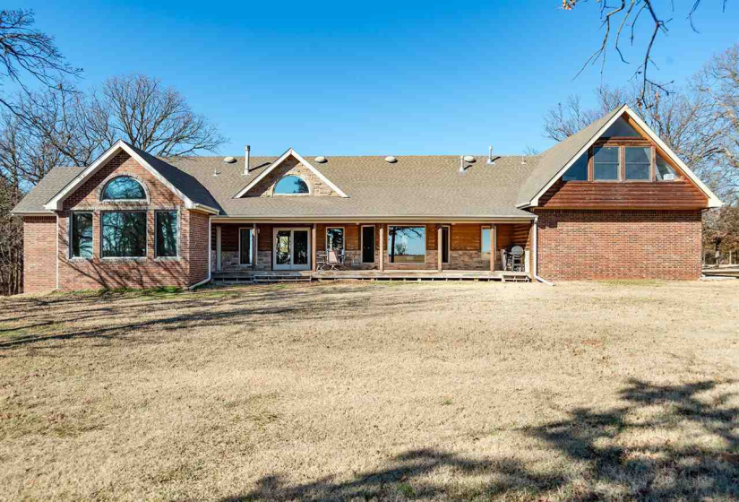 4 Bedrooms Bedrooms, 0 ,2 BathroomsBathrooms,Residential,Single Family,Airport,1.5,133570