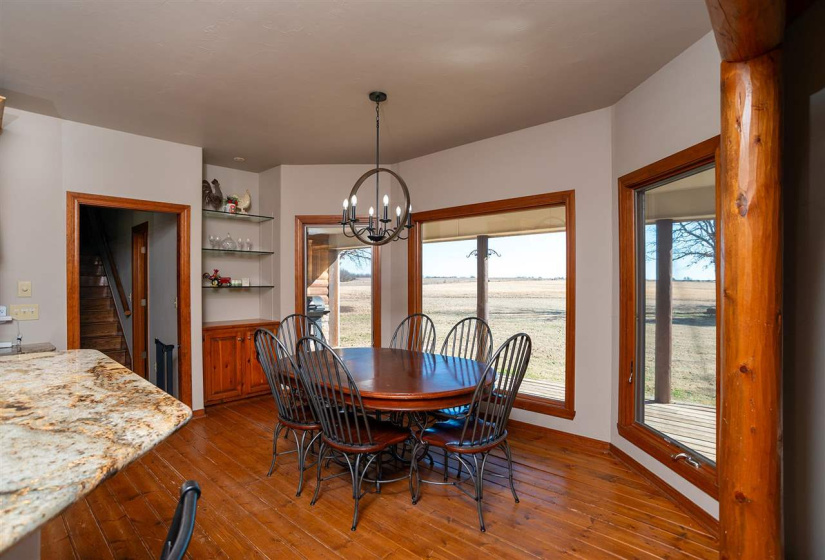 4 Bedrooms Bedrooms, 0 ,2 BathroomsBathrooms,Residential,Single Family,Airport,1.5,133570