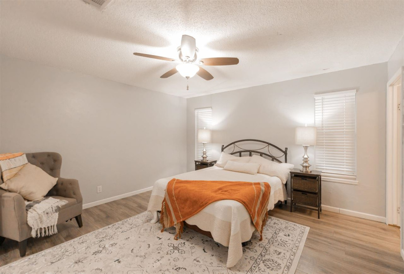 3 Bedrooms Bedrooms, 0 ,2 BathroomsBathrooms,Residential,Single Family,Denver,1,133571