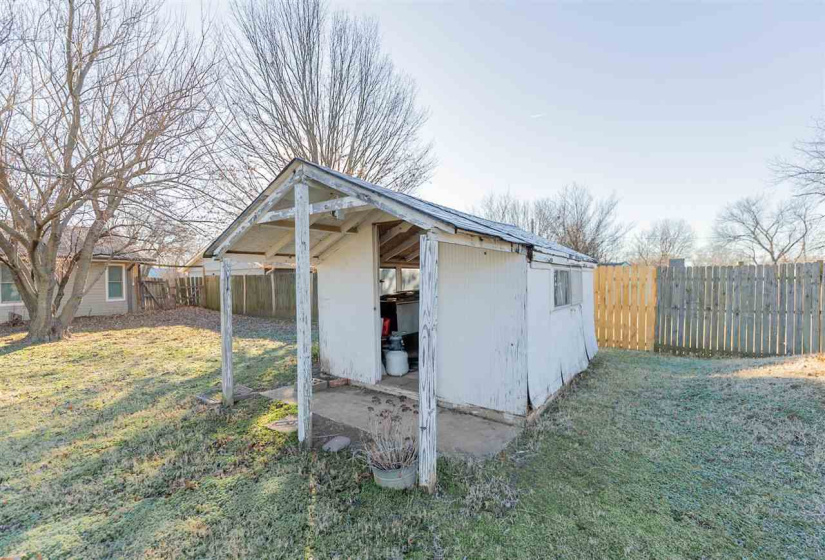 3 Bedrooms Bedrooms, 0 ,2 BathroomsBathrooms,Residential,Single Family,Denver,1,133571