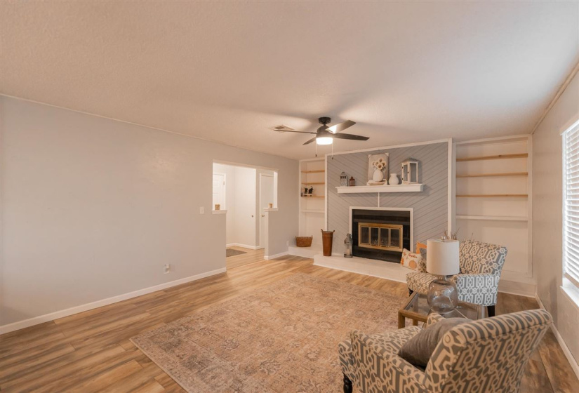 3 Bedrooms Bedrooms, 0 ,2 BathroomsBathrooms,Residential,Single Family,Denver,1,133571