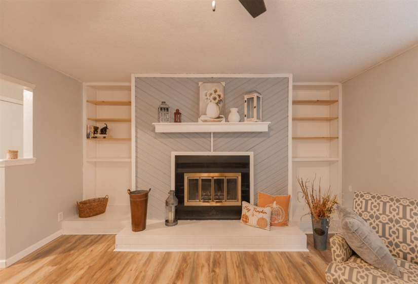 3 Bedrooms Bedrooms, 0 ,2 BathroomsBathrooms,Residential,Single Family,Denver,1,133571