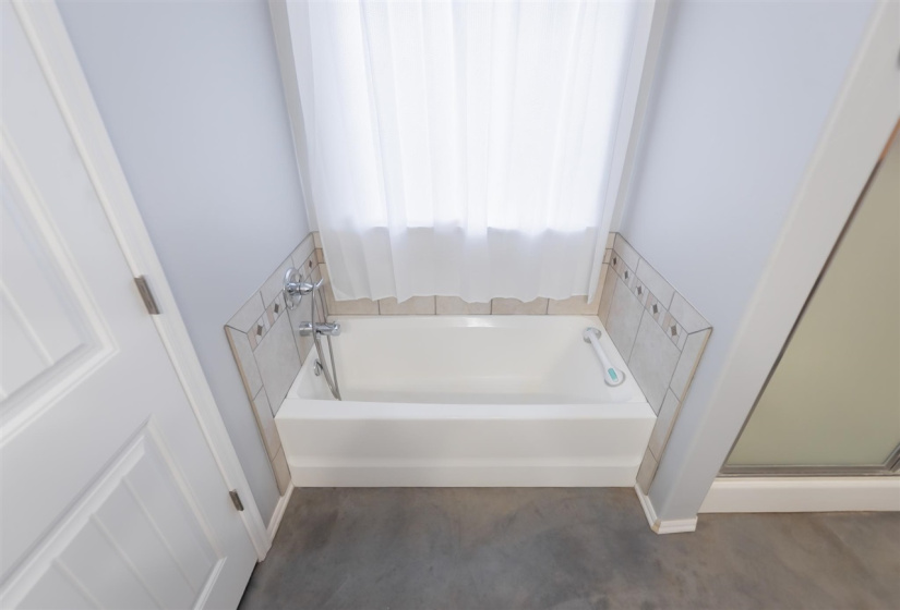 3 Bedrooms Bedrooms, 0 ,2 BathroomsBathrooms,Residential,Single Family,Zachary,1,133572