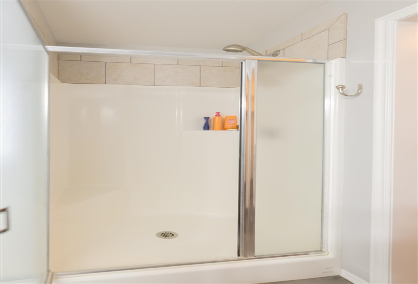 3 Bedrooms Bedrooms, 0 ,2 BathroomsBathrooms,Residential,Single Family,Zachary,1,133572