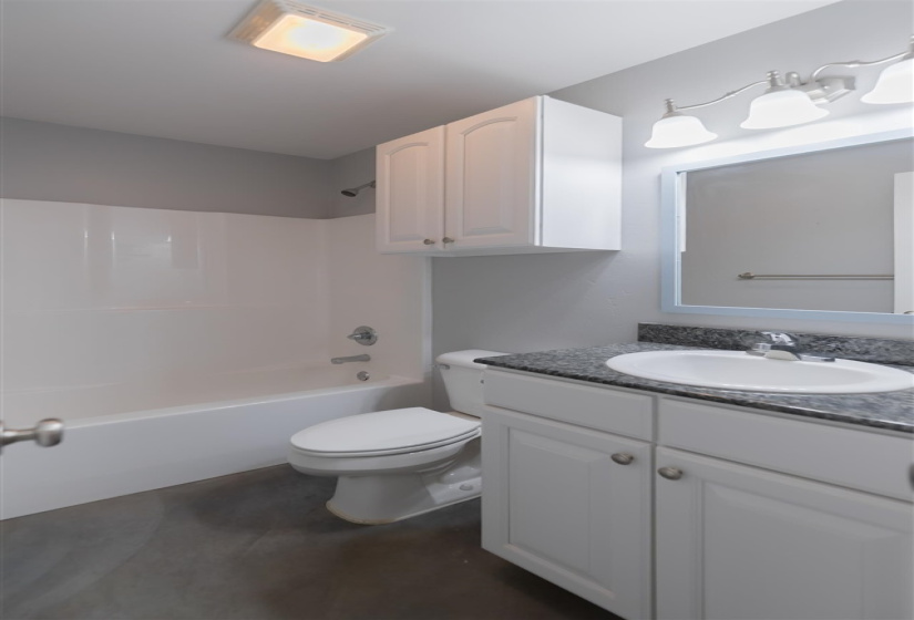 3 Bedrooms Bedrooms, 0 ,2 BathroomsBathrooms,Residential,Single Family,Zachary,1,133572