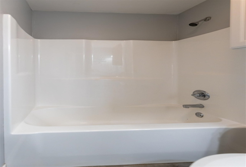 3 Bedrooms Bedrooms, 0 ,2 BathroomsBathrooms,Residential,Single Family,Zachary,1,133572