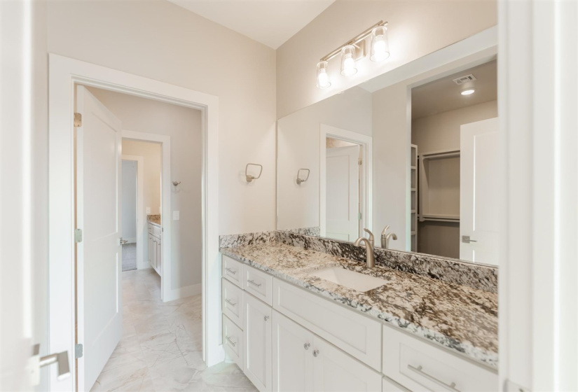 4 Bedrooms Bedrooms, 0 ,2 BathroomsBathrooms,Residential,Single Family,Stonebriar,1,133573