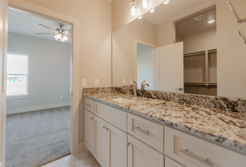 4 Bedrooms Bedrooms, 0 ,2 BathroomsBathrooms,Residential,Single Family,Stonebriar,1,133573