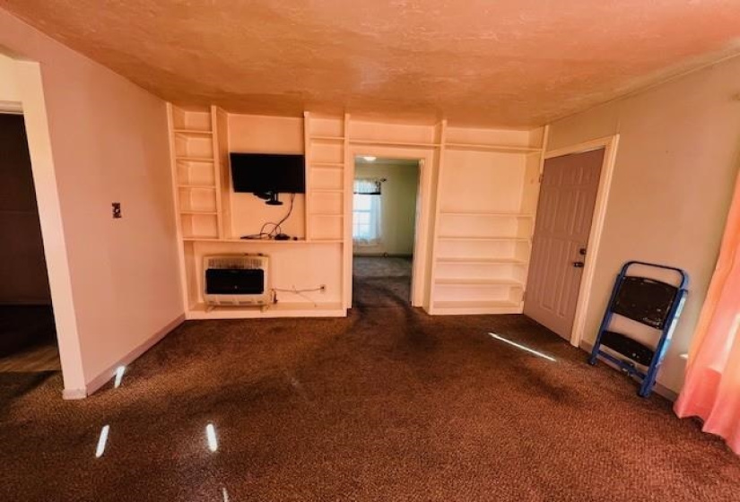 2 Bedrooms Bedrooms, 0 ,1 BathroomBathrooms,Residential,Single Family,E,1,133579