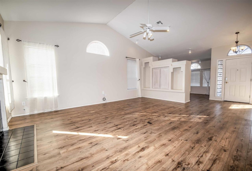 3 Bedrooms Bedrooms, 0 ,2 BathroomsBathrooms,Residential,Single Family,Windsor,1,133588