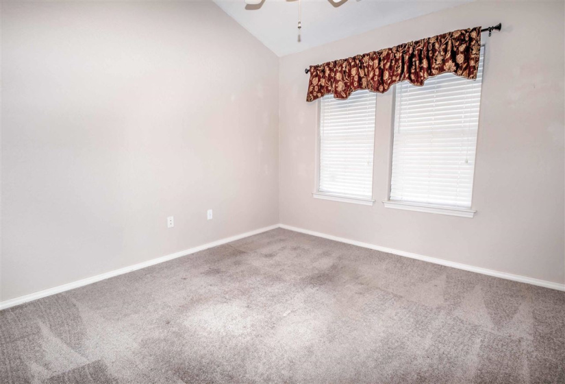 3 Bedrooms Bedrooms, 0 ,2 BathroomsBathrooms,Residential,Single Family,Windsor,1,133588