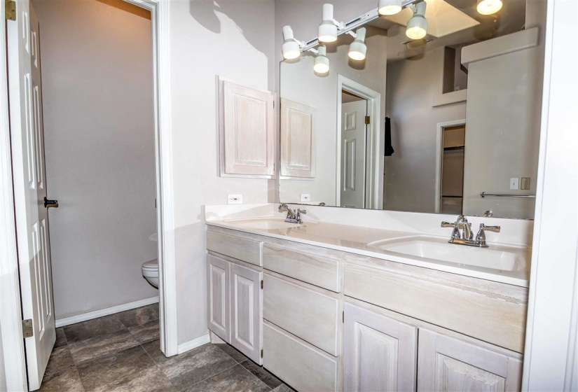 3 Bedrooms Bedrooms, 0 ,2 BathroomsBathrooms,Residential,Single Family,Windsor,1,133588