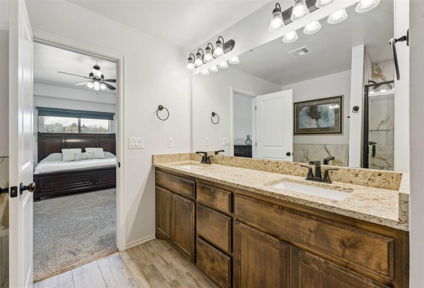 4 Bedrooms Bedrooms, 0 ,3 BathroomsBathrooms,Residential,Single Family,Iron Tire,1,133593