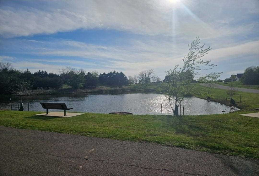 0 ,Lots/land,Platted,Cross Creek,0,133601