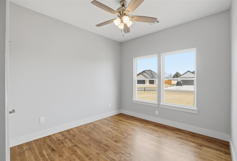 5 Bedrooms Bedrooms, 0 ,2 BathroomsBathrooms,Residential,Single Family,Brookwater Way,1,133607