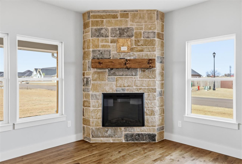 5 Bedrooms Bedrooms, 0 ,2 BathroomsBathrooms,Residential,Single Family,Brookwater Way,1,133607