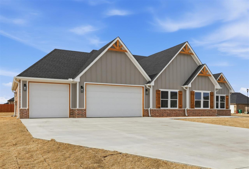 5 Bedrooms Bedrooms, 0 ,2 BathroomsBathrooms,Residential,Single Family,Brookwater Way,1,133607