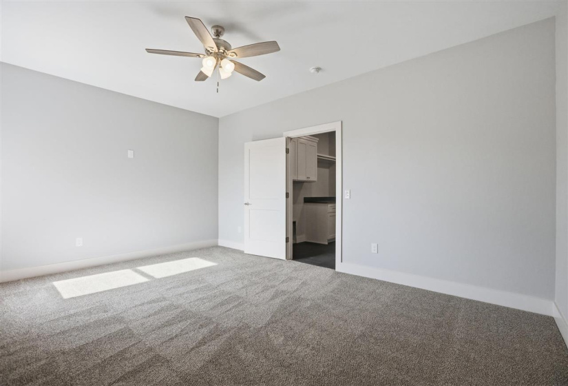 5 Bedrooms Bedrooms, 0 ,2 BathroomsBathrooms,Residential,Single Family,Brookwater Way,1,133607