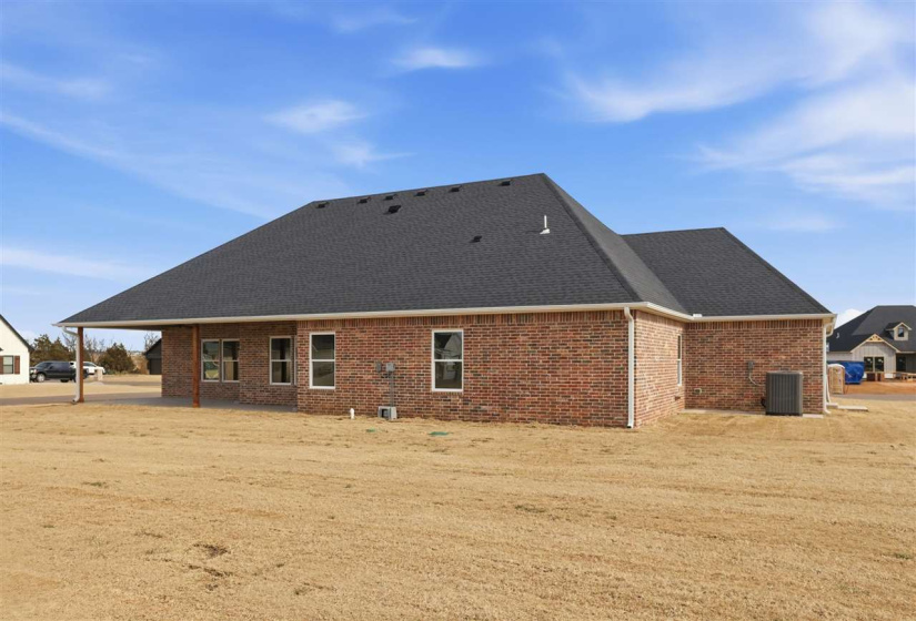 5 Bedrooms Bedrooms, 0 ,2 BathroomsBathrooms,Residential,Single Family,Brookwater Way,1,133607