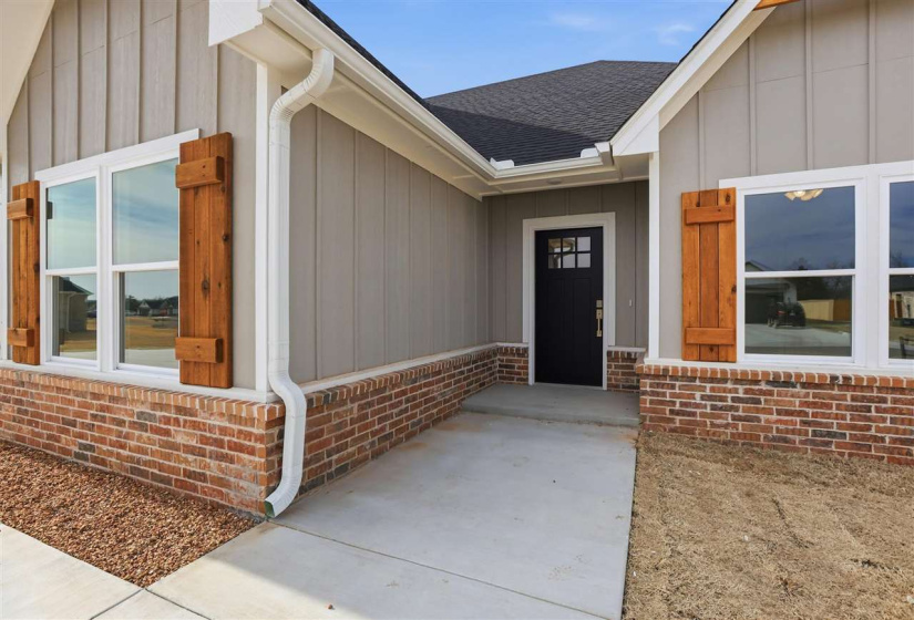 5 Bedrooms Bedrooms, 0 ,2 BathroomsBathrooms,Residential,Single Family,Brookwater Way,1,133607